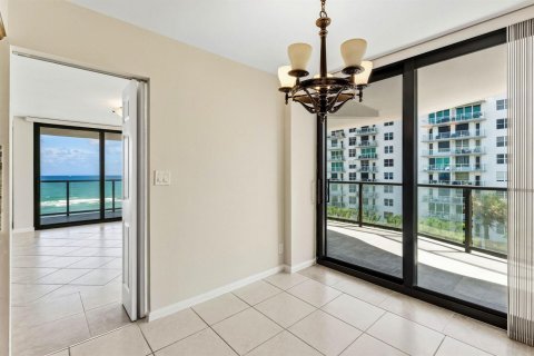 Condo in Palm Beach, Florida, 3 bedrooms  № 2146299 - photo 12