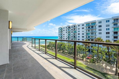 Condo in Palm Beach, Florida, 3 bedrooms  № 2146299 - photo 30