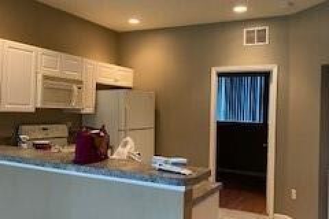 Condo in Riviera Beach, Florida, 3 bedrooms  № 273580 - photo 1