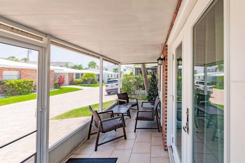Villa ou maison à louer à Sarasota, Floride: 1 chambre, 64.66 m2 № 2136319 - photo 14