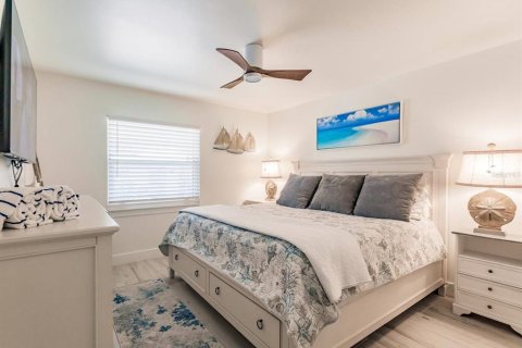 Villa ou maison à louer à Sarasota, Floride: 1 chambre, 64.66 m2 № 2136319 - photo 6