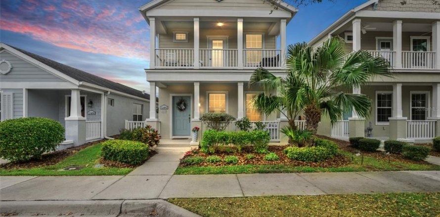 House in Venice, Florida 3 bedrooms, 154.87 sq.m. № 1527489