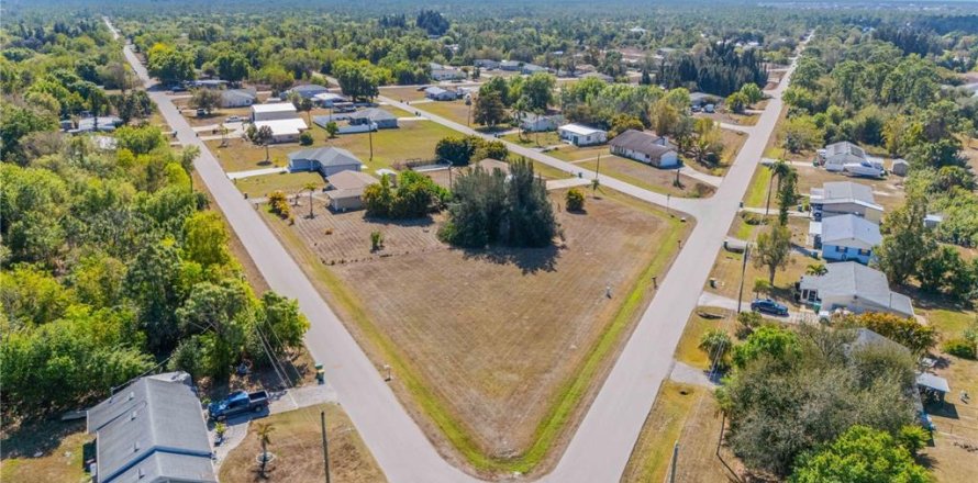 Land in Punta Gorda, Florida № 2158670