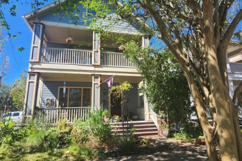 House in Jacksonville, Florida 3 bedrooms, 199.18 sq.m. № 801722 - photo 1