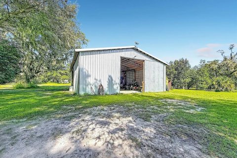 House in Floral City, Florida 2 bedrooms, 59.83 sq.m. № 2393966 - photo 22