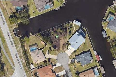 Land in Palm Coast, Florida № 1914044 - photo 1