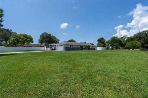 Villa ou maison à louer à Sarasota, Floride: 4 chambres, 166.76 m2 № 217682 - photo 3