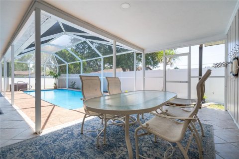 Villa ou maison à louer à Sarasota, Floride: 4 chambres, 166.76 m2 № 217682 - photo 25
