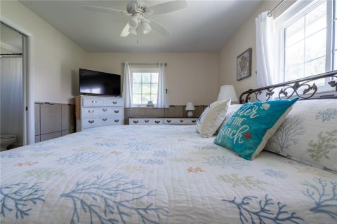 Villa ou maison à louer à Sarasota, Floride: 4 chambres, 166.76 m2 № 217682 - photo 7