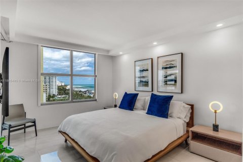 Condominio en venta en Miami Beach, Florida, 3 dormitorios, 161.65 m2 № 2034453 - foto 21