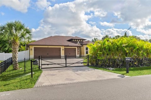 Casa en venta en North Port, Florida, 3 dormitorios, 204.38 m2 № 1743279 - foto 2