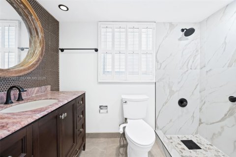 Condo in Pompano Beach, Florida, 3 bedrooms  № 2044523 - photo 3