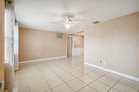 Casa en venta en Holiday, Florida, 2 dormitorios, 78.78 m2 № 1735357 - foto 3