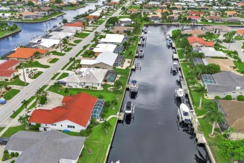 Villa ou maison à vendre à Punta Gorda, Floride: 3 chambres, 184.23 m2 № 2195198 - photo 11