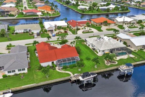 Villa ou maison à vendre à Punta Gorda, Floride: 3 chambres, 184.23 m2 № 2195198 - photo 9