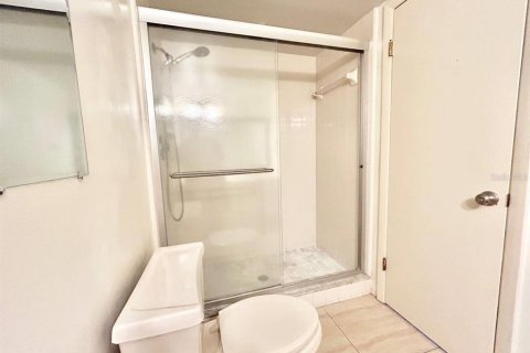Снять в аренду кондоминиум в Клируотер, Флорида 2 спальни, 95.69м2, № 2113491 - фото 11