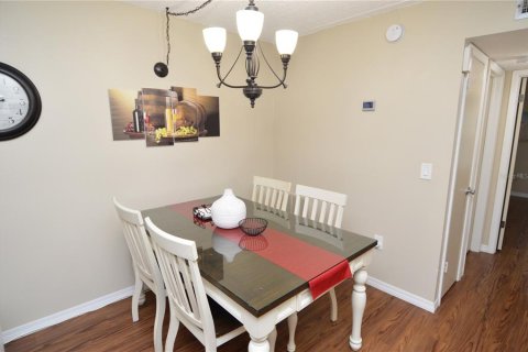 Copropriété à louer à Largo, Floride: 1 chambre, 69.4 m2 № 2196475 - photo 12
