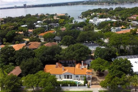 Villa ou maison à louer à Tampa, Floride: 5 chambres, 494.05 m2 № 1719210 - photo 21
