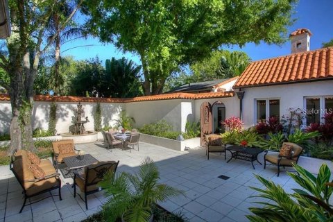 Villa ou maison à louer à Tampa, Floride: 5 chambres, 494.05 m2 № 1719210 - photo 11