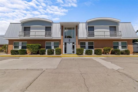 Condominio en venta en Punta Gorda, Florida, 3 dormitorios, 116.13 m2 № 1919102 - foto 1