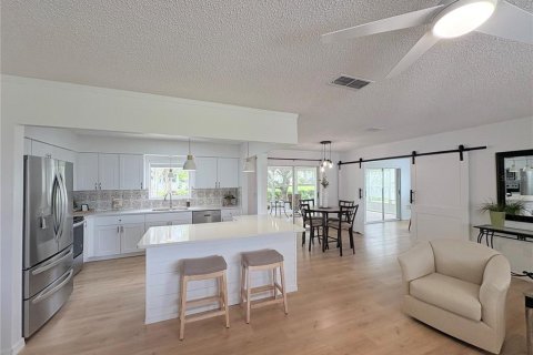 Casa en venta en Summerfield, Florida, 3 dormitorios, 188.22 m2 № 2141939 - foto 13