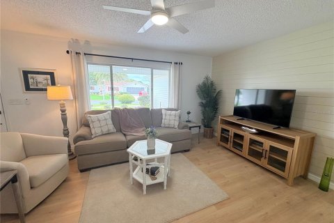 Casa en venta en Summerfield, Florida, 3 dormitorios, 188.22 m2 № 2141939 - foto 4