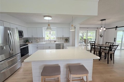 Casa en venta en Summerfield, Florida, 3 dormitorios, 188.22 m2 № 2141939 - foto 14