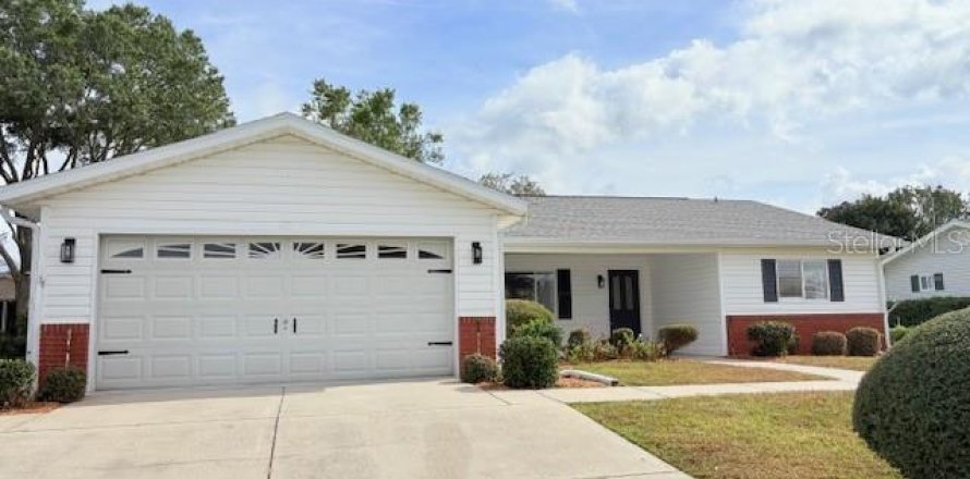 Casa en Summerfield, Florida 3 dormitorios, 188.22 m2 № 2141939