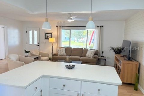 Casa en venta en Summerfield, Florida, 3 dormitorios, 188.22 m2 № 2141939 - foto 12