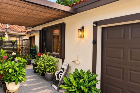 Villa ou maison à Tamarac, Floride 2 chambres, 138.24 m2 № 2429747