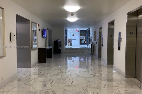 Copropriété à vendre à Miami Beach, Floride: 1 chambre, 89.37 m2 № 2042172 - photo 9
