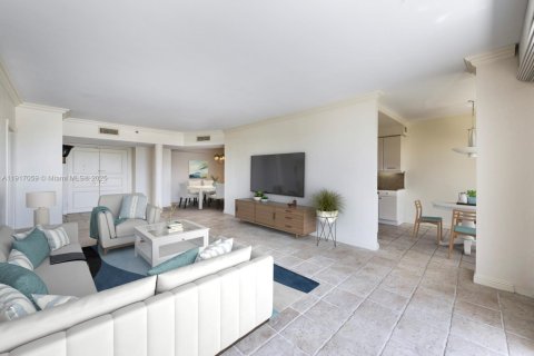Condominio en venta en Aventura, Florida, 2 dormitorios, 144.93 m2 № 2267588 - foto 19