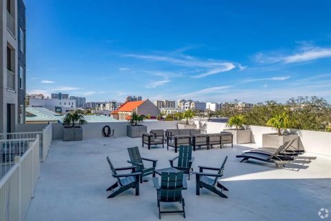 Снять в аренду квартиру в Сарасота, Флорида 4 комнаты, 52.95м2, № 1803554 - фото 12