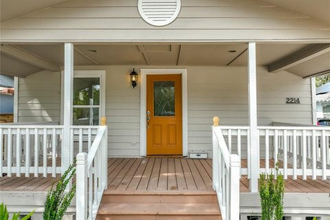 Villa ou maison à louer à Orlando, Floride: 2 chambres, 99.22 m2 № 2416796 - photo 2