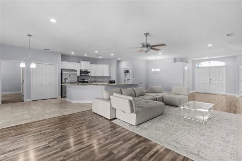 Villa ou maison à vendre à Plant City, Floride: 5 chambres, 280.94 m2 № 2413615 - photo 24