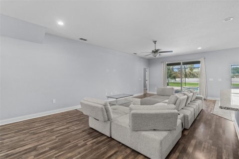 Villa ou maison à vendre à Plant City, Floride: 5 chambres, 280.94 m2 № 2413615 - photo 22
