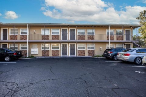 Condo in Gainesville, Florida, 1 bedroom  № 2110745