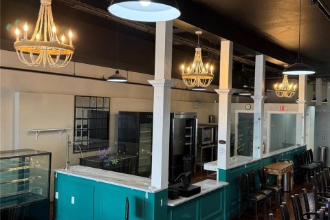 Immobilier commercial à louer à Ocala, Floride: 947.51 m2 № 2436765 - photo 6