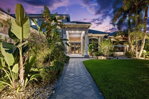 Casa en venta en Lake Worth, Florida, 5 dormitorios, 474.45 m2 № 2241851 - foto 4