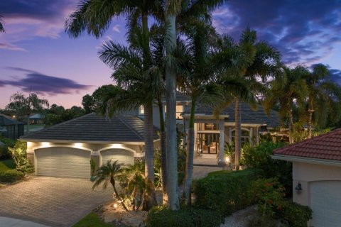 Casa en Lake Worth, Florida 5 dormitorios, 474.45 m2 № 2241851