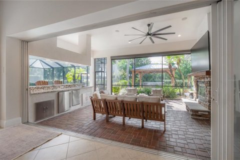 Villa ou maison à vendre à Land O' Lakes, Floride: 5 chambres, 457.26 m2 № 2399435 - photo 15