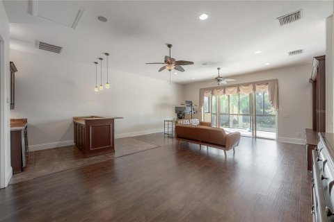Villa ou maison à vendre à Land O' Lakes, Floride: 5 chambres, 457.26 m2 № 2399435 - photo 30