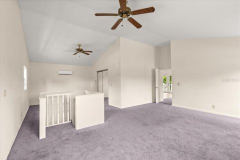 House in Daytona Beach, Florida 4 bedrooms, 199.37 sq.m. № 1824780 - photo 25