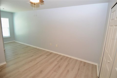 Townhouse in Sarasota, Florida 3 bedrooms, 139.26 sq.m. № 2202435 - photo 21