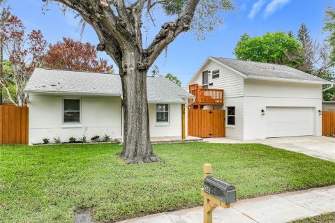 Villa ou maison à vendre à Rockledge, Floride: 3 chambres, 100.71 m2 № 2149216 - photo 2