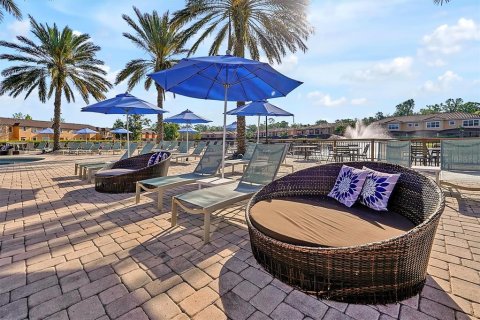 Adosado en venta en Kissimmee, Florida, 2 dormitorios, 125.42 m2 № 2233428 - foto 8