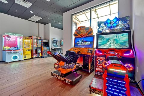 Adosado en venta en Kissimmee, Florida, 2 dormitorios, 125.42 m2 № 2233428 - foto 16