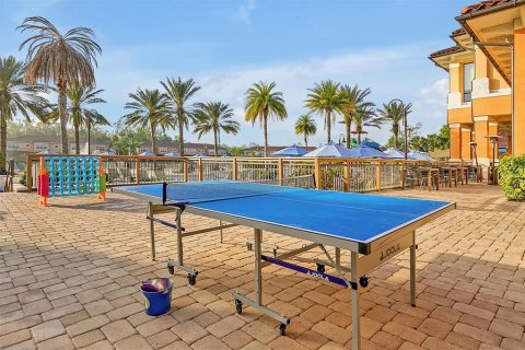Adosado en venta en Kissimmee, Florida, 2 dormitorios, 125.42 m2 № 2233428 - foto 10
