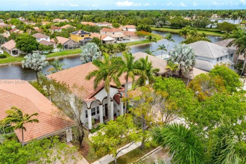 House in Weston, Florida 6 bedrooms, 380.34 sq.m. № 1762498 - photo 6