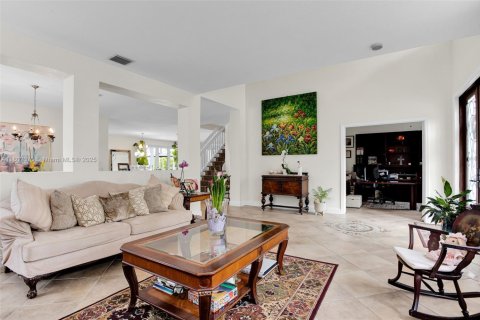 House in Weston, Florida 6 bedrooms, 380.34 sq.m. № 1762498 - photo 11